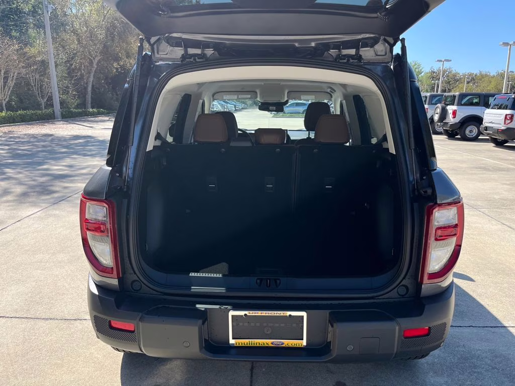 2026 Gray Metallic Ford Bronco Sport Outer Banks 4X4 SUV