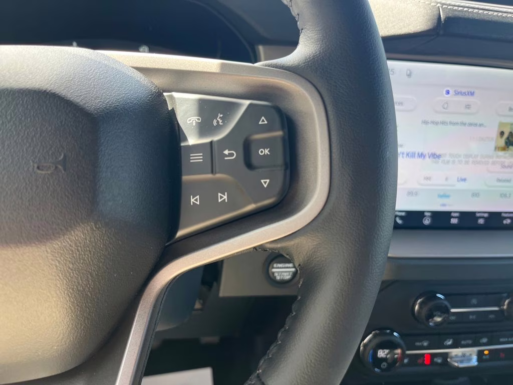 2026 Avalanche Ford Bronco Outer Banks 4X4 SUV