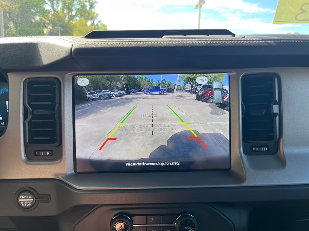 2026 Avalanche Ford Bronco Outer Banks 4X4 SUV