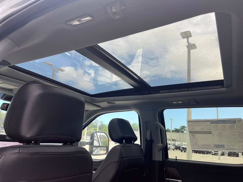 2026 Gray Metallic Ford Super Duty F-250 SRW Lariat 4X4 Truck