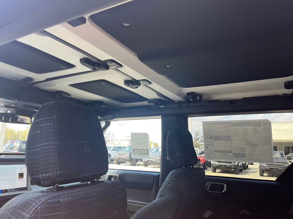 2026 Avalanche Gray Ford Bronco Heritage Edition 4X4 SUV