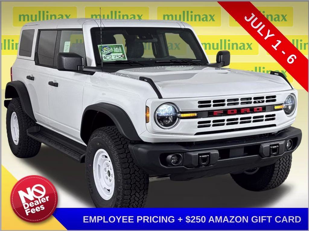 2026 Oxford White Ford Bronco Heritage Edition 4X4 SUV