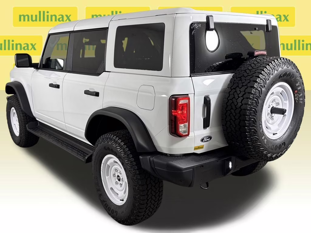 2026 Oxford White Ford Bronco Heritage Edition 4X4 SUV
