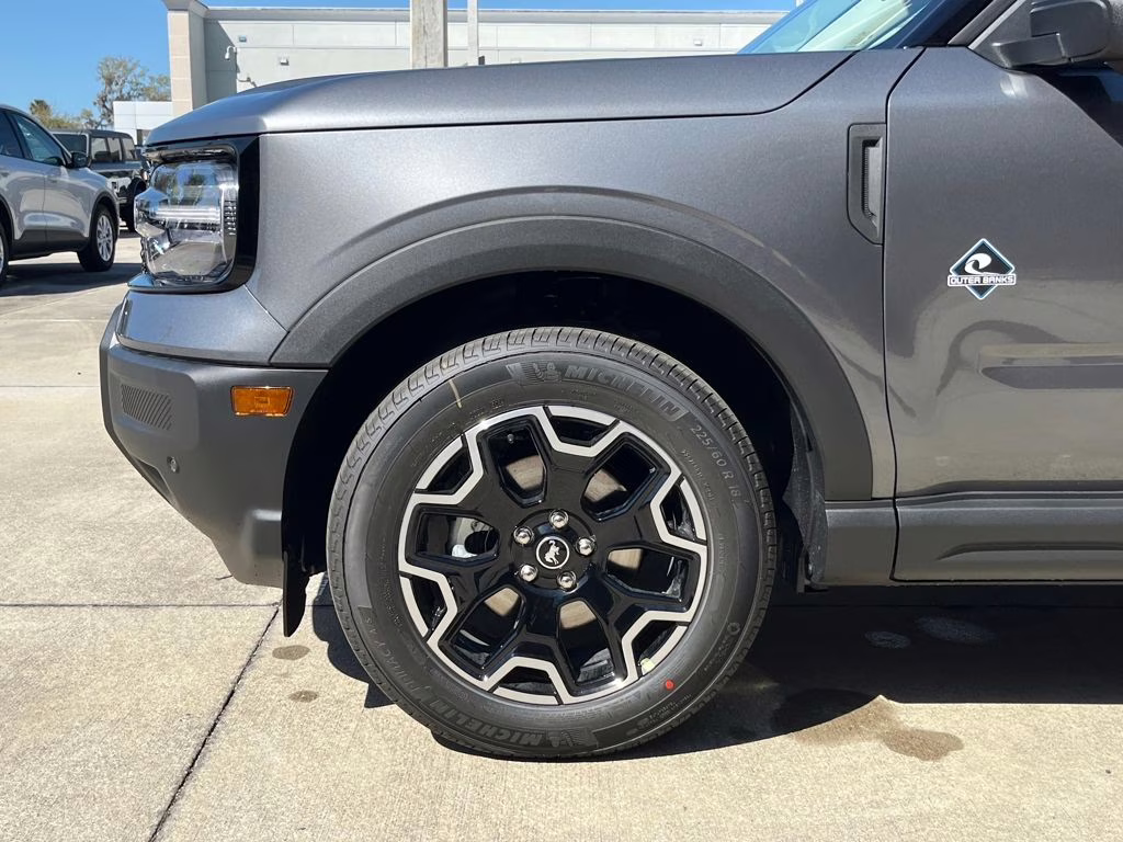 2026 Gray Metallic Ford Bronco Sport Outer Banks 4X4 SUV