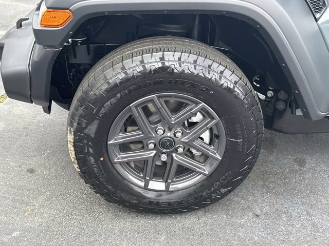 2026 Anvil Clear Coat Jeep Wrangler Sport 4X4 Convertible