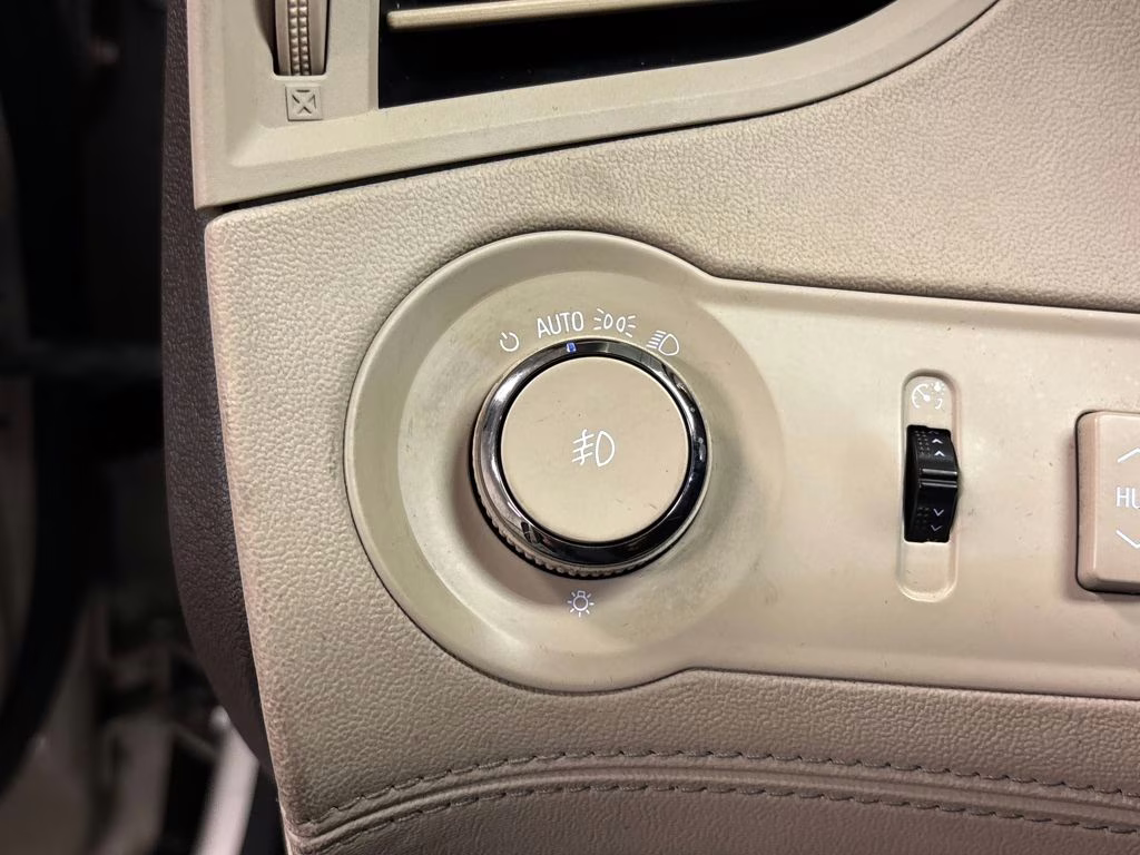 2016 Sparkling Silver Metallic Buick LaCrosse Premium I Group FWD Sedan