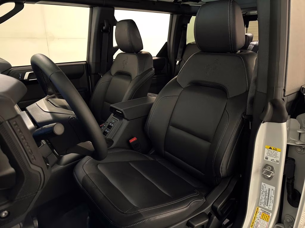 2026 Avalanche Gray Ford Bronco Badlands 4X4 SUV