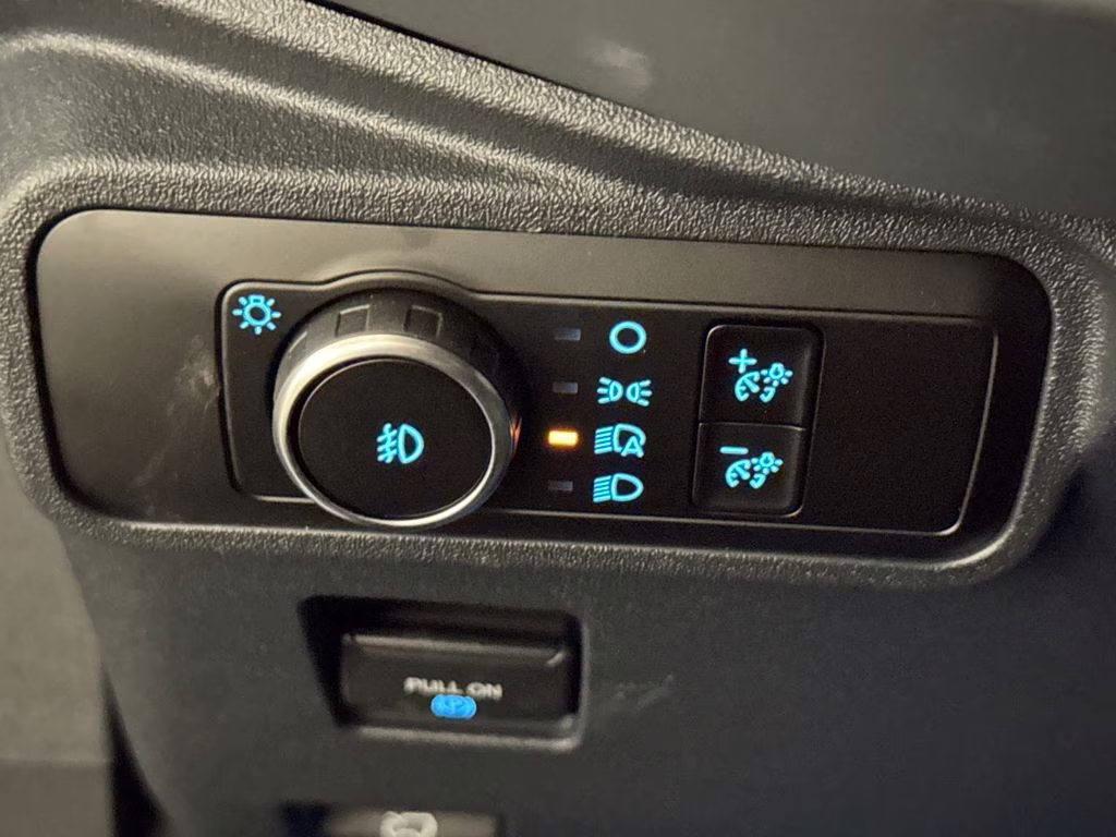 2026 Avalanche Gray Ford Bronco Badlands 4X4 SUV