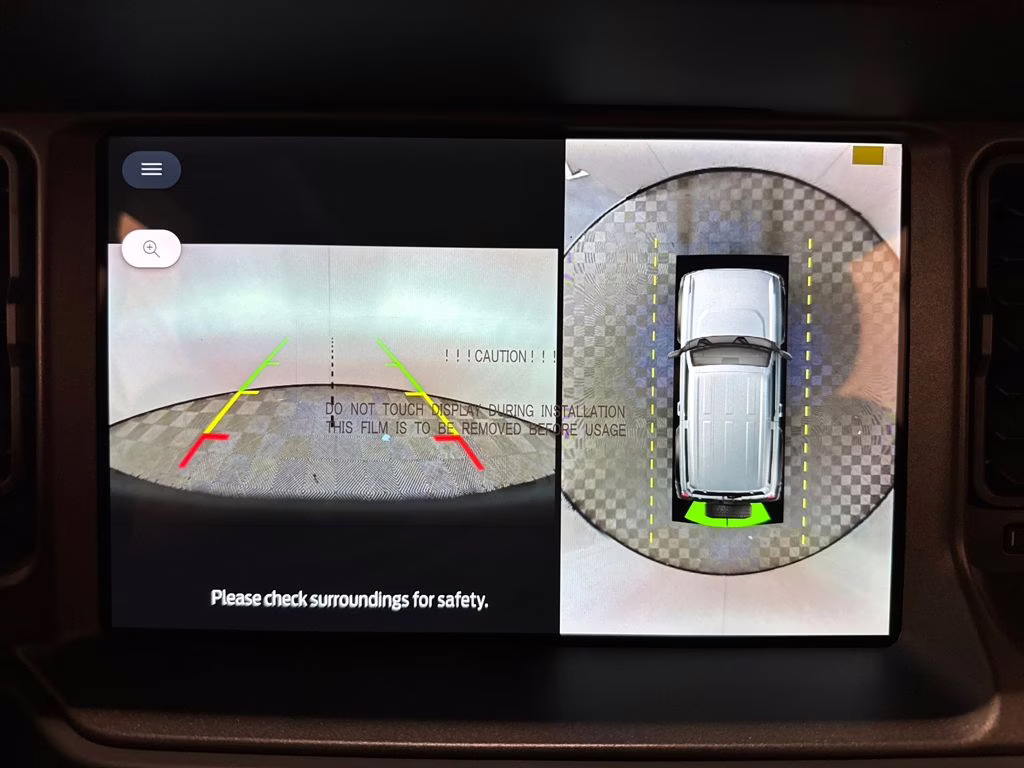 2026 Avalanche Gray Ford Bronco Badlands 4X4 SUV