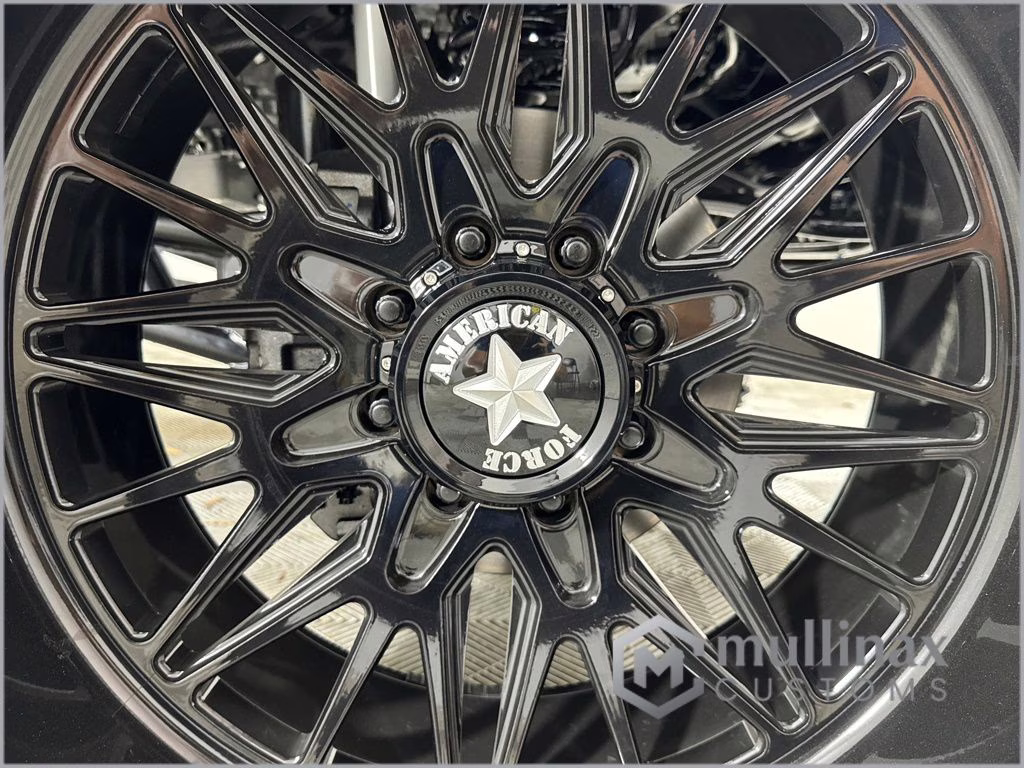 2026 Avalanche Ford Super Duty F-250 SRW Platinum 4X4 Truck