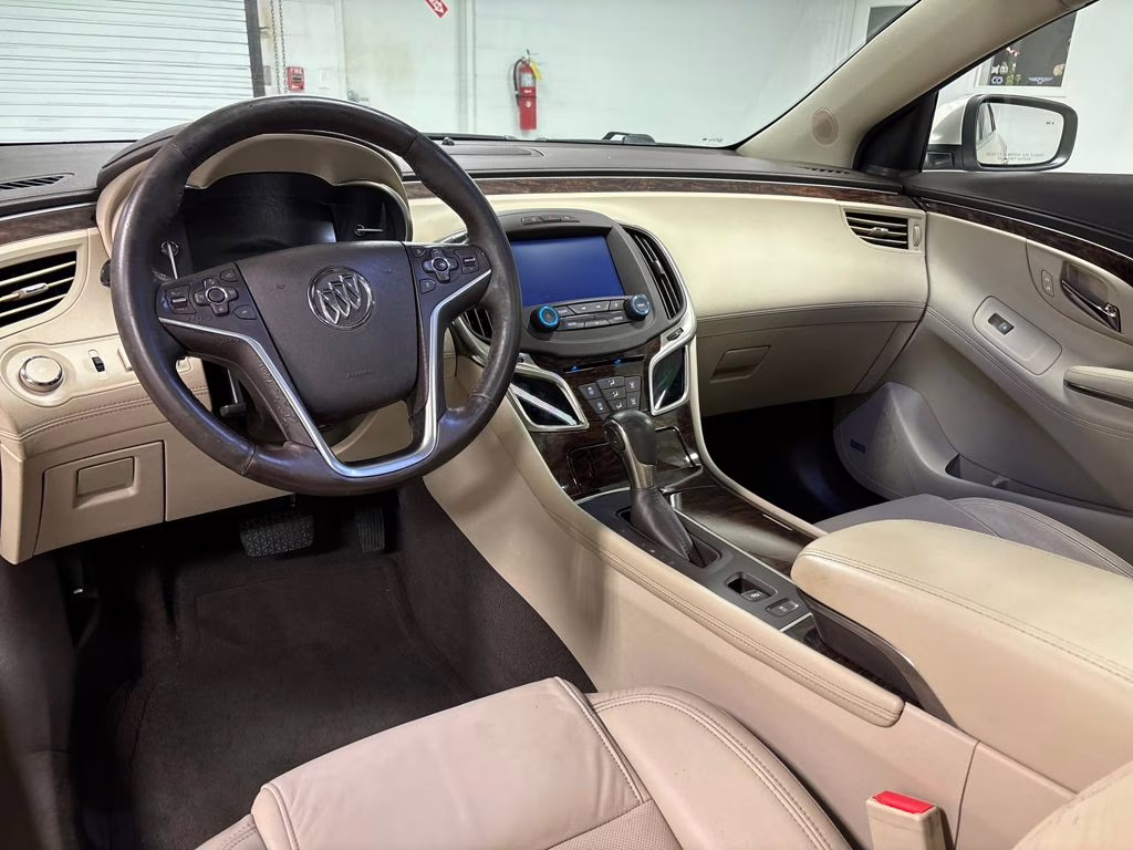 2016 Sparkling Silver Metallic Buick LaCrosse Premium I Group FWD Sedan