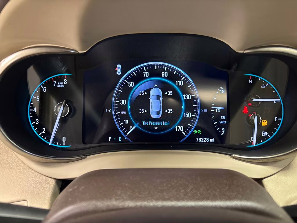 2016 Sparkling Silver Metallic Buick LaCrosse Premium I Group FWD Sedan