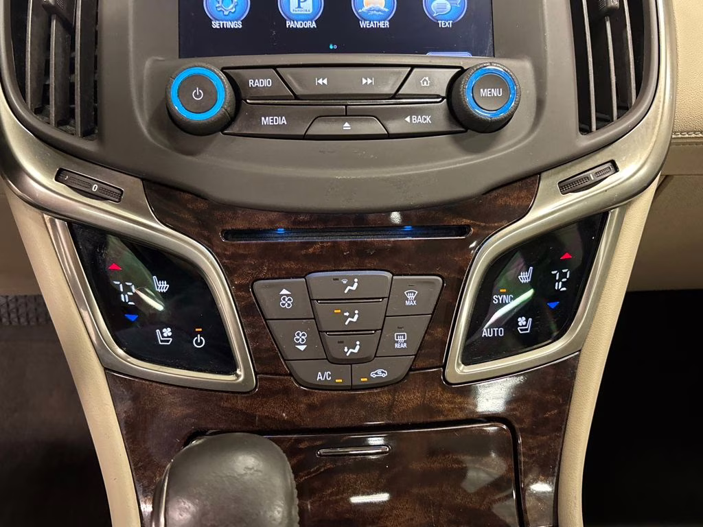 2016 Sparkling Silver Metallic Buick LaCrosse Premium I Group FWD Sedan