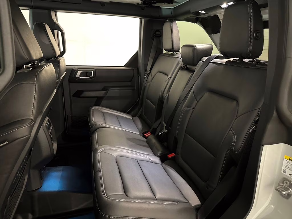 2026 Avalanche Gray Ford Bronco Badlands 4X4 SUV