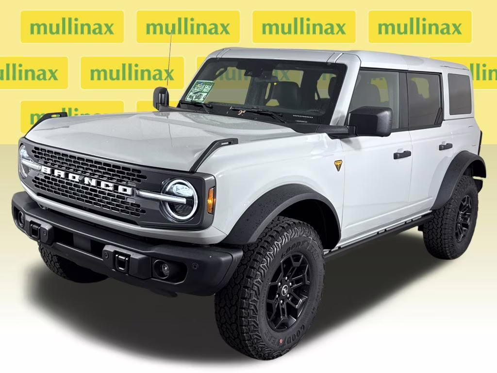 2026 Avalanche Gray Ford Bronco Badlands 4X4 SUV