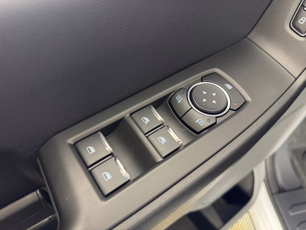 2026 Oxford White Ford Super Duty F-350 SRW XL 4X4 Truck