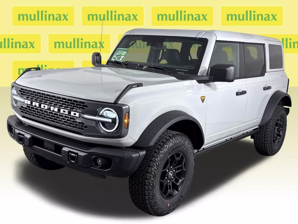 2026 Avalanche Gray Ford Bronco Badlands 4X4 SUV
