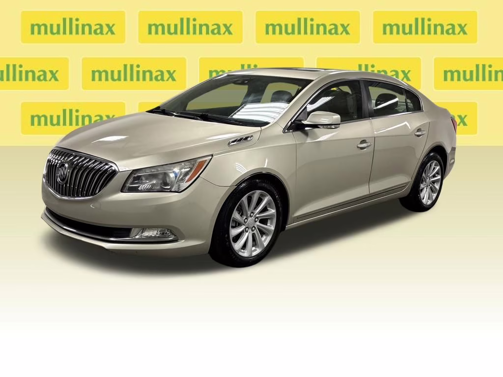 2016 Sparkling Silver Metallic Buick LaCrosse Premium I Group FWD Sedan