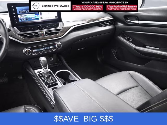 2025 Super Black Clearcoat Nissan Altima 2.5 SL FWD Sedan