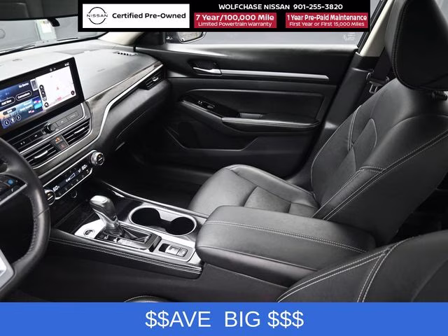 2025 Super Black Clearcoat Nissan Altima 2.5 SL FWD Sedan