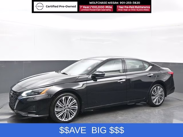 2025 Super Black Clearcoat Nissan Altima 2.5 SL FWD Sedan