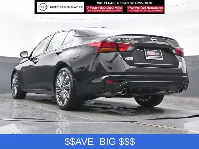 2025 Super Black Clearcoat Nissan Altima 2.5 SL FWD Sedan