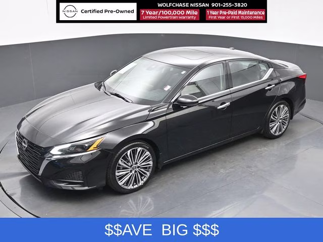 2025 Super Black Clearcoat Nissan Altima 2.5 SL FWD Sedan