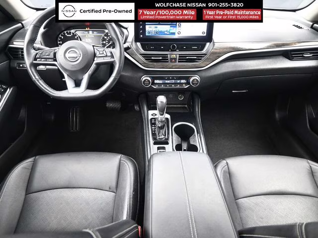 2025 Super Black Clearcoat Nissan Altima 2.5 SL FWD Sedan