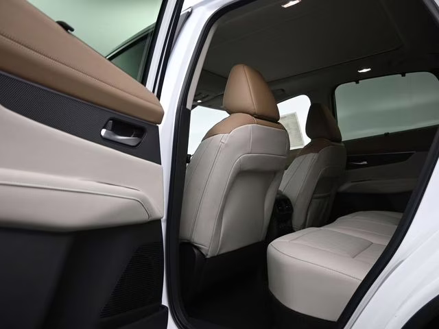 2026 Everest White Pearl Tricoat Nissan Murano Platinum AWD SUV