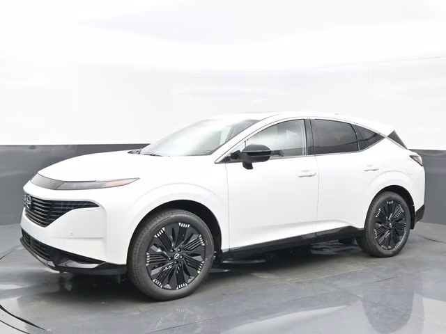 2026 Everest White Pearl Tricoat Nissan Murano Platinum AWD SUV