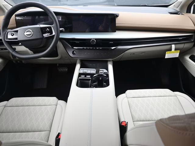 2026 Everest White Pearl Tricoat Nissan Murano Platinum AWD SUV