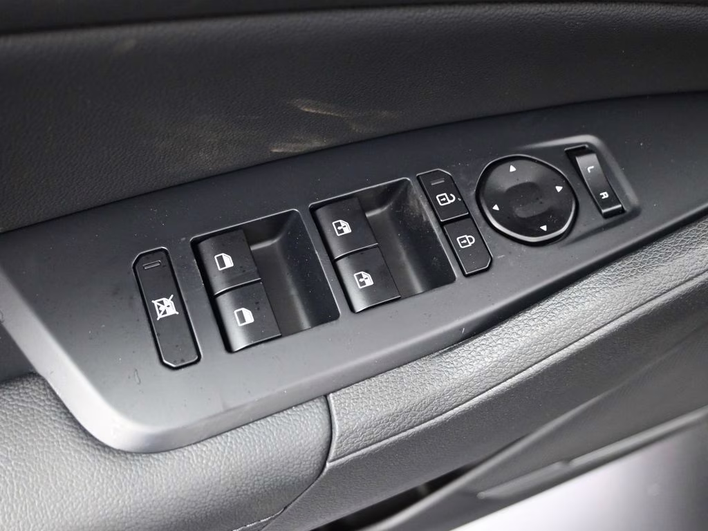 2026 Wolf Gray Kia Sportage Hybrid EX AWD SUV