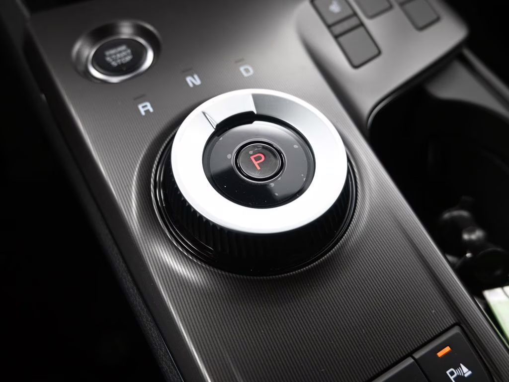 2026 Wolf Gray Kia Sportage Hybrid EX AWD SUV