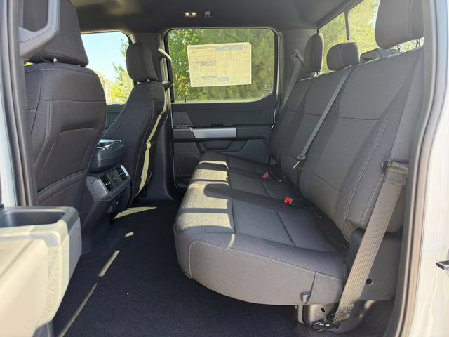 2026 Oxford White Ford F-150 XLT 4X4 Truck