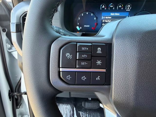 2026 Oxford White Ford F-150 XLT 4X4 Truck