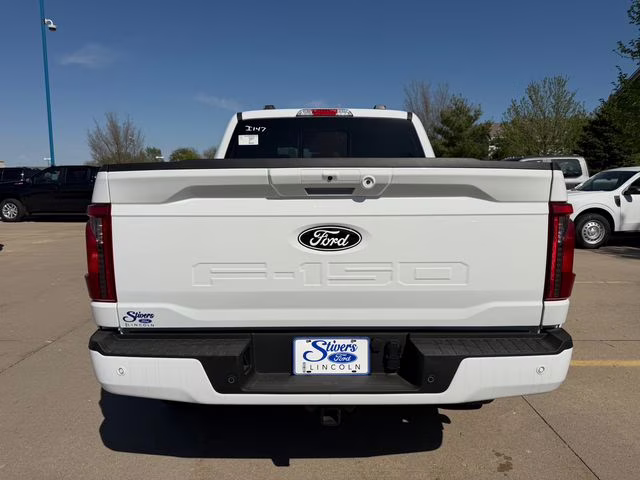 2026 Oxford White Ford F-150 XLT 4X4 Truck