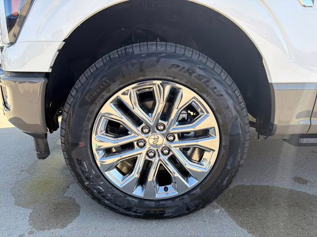 2026 Star White Metallic Tri-Coat Ford F-150 King Ranch 4X4 Truck