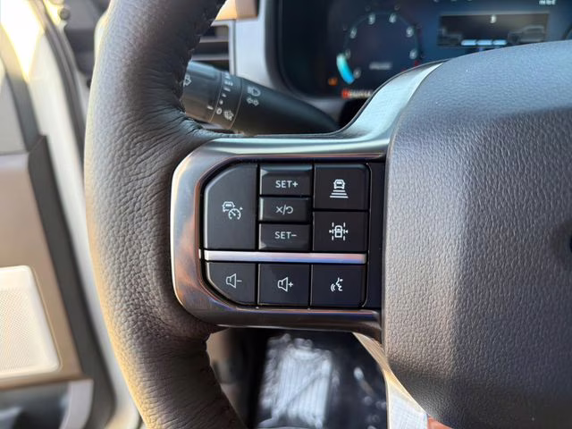 2026 Star White Metallic Tri-Coat Ford F-150 King Ranch 4X4 Truck