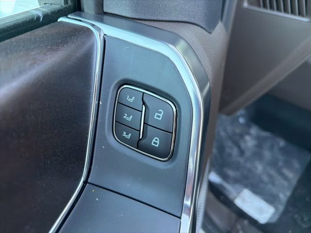 2026 Star White Metallic Tri-Coat Ford F-150 King Ranch 4X4 Truck