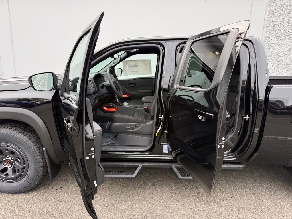 2026 Super Black Nissan Frontier PRO-4X 4X4 Truck