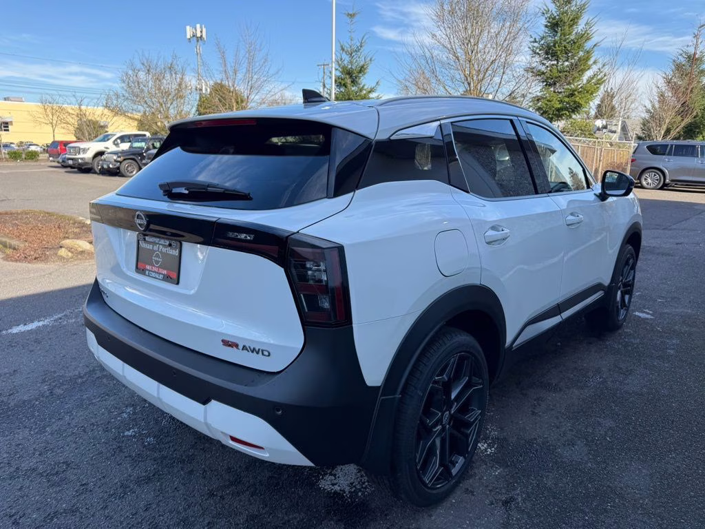 2026 Aspen White Tricoat Nissan Kicks SR AWD SUV