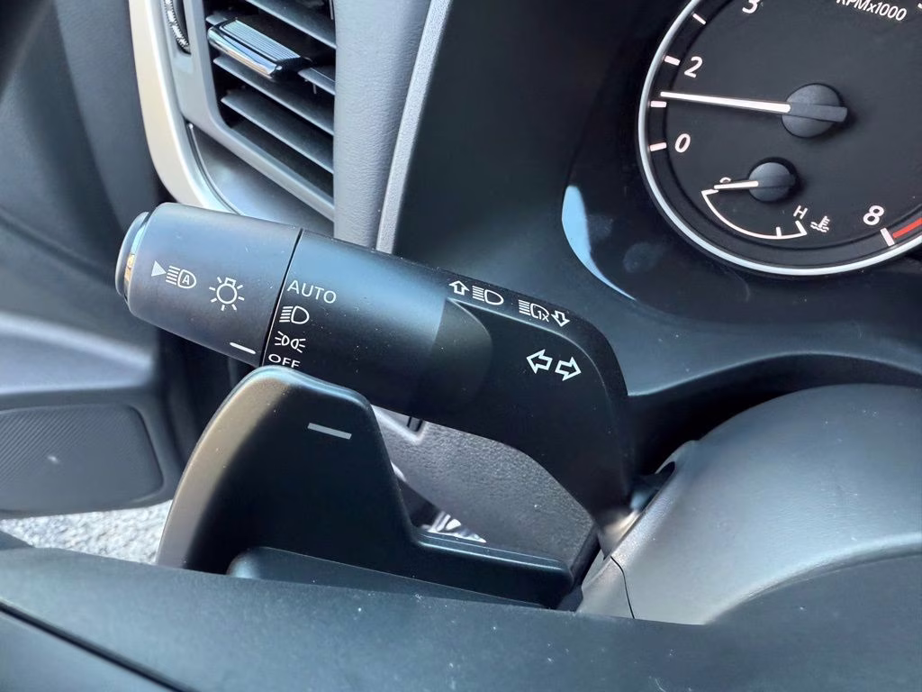 2026 Boulder Gray Pearl Nissan Rogue SV AWD SUV