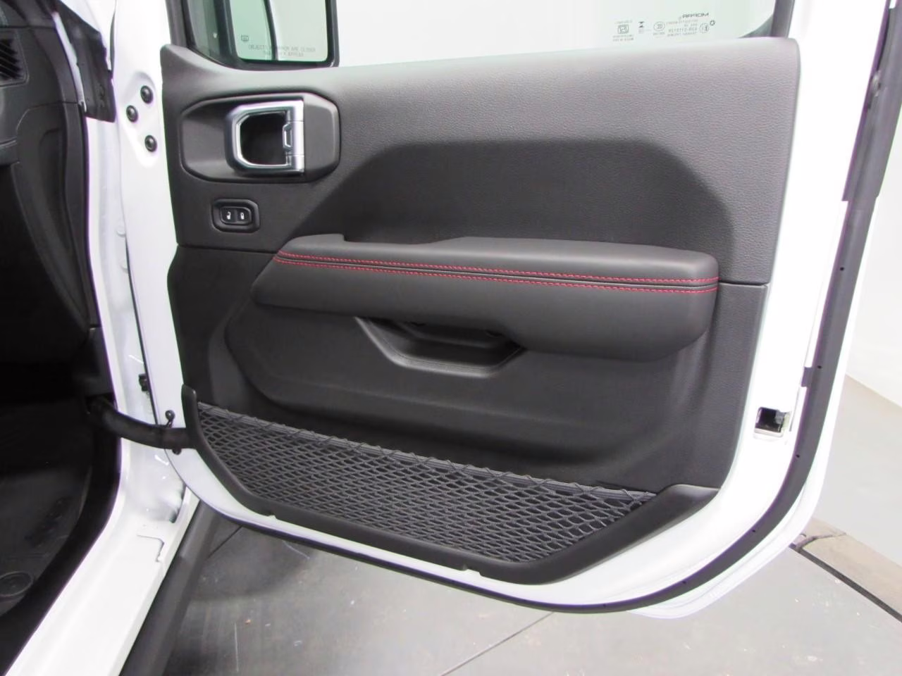 2026 Bright White Clearcoat Jeep Wrangler Rubicon 4X4 SUV