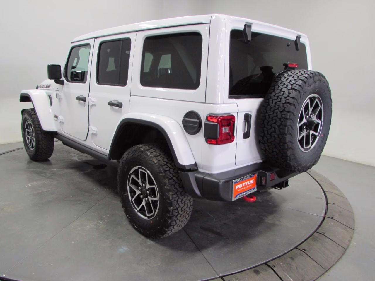 2026 Bright White Clearcoat Jeep Wrangler Rubicon 4X4 SUV