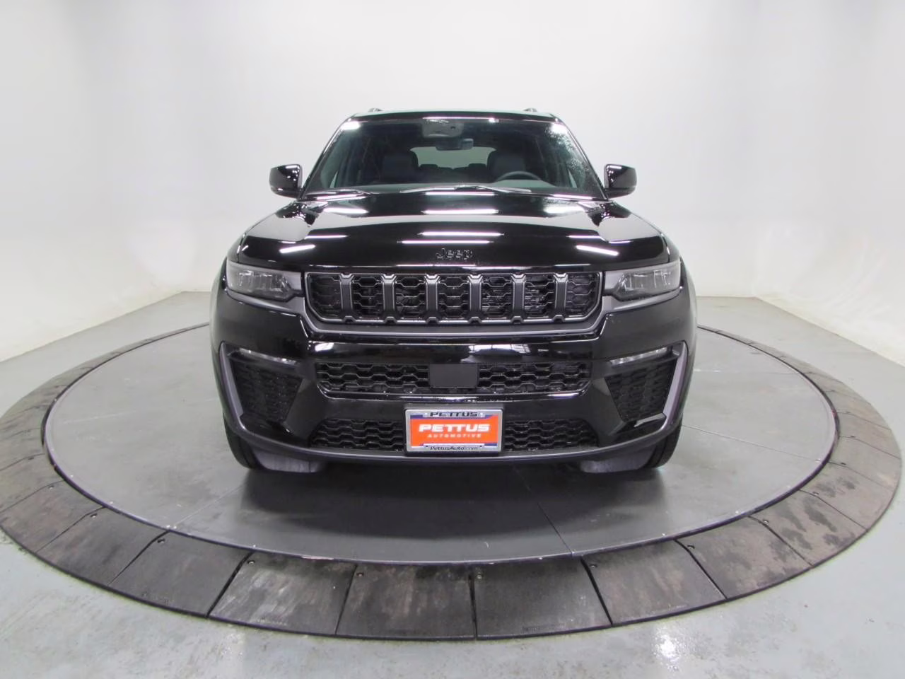 2026 Diamond Black Crystal Pearlcoat Jeep Grand Cherokee L Limited 4X4 SUV