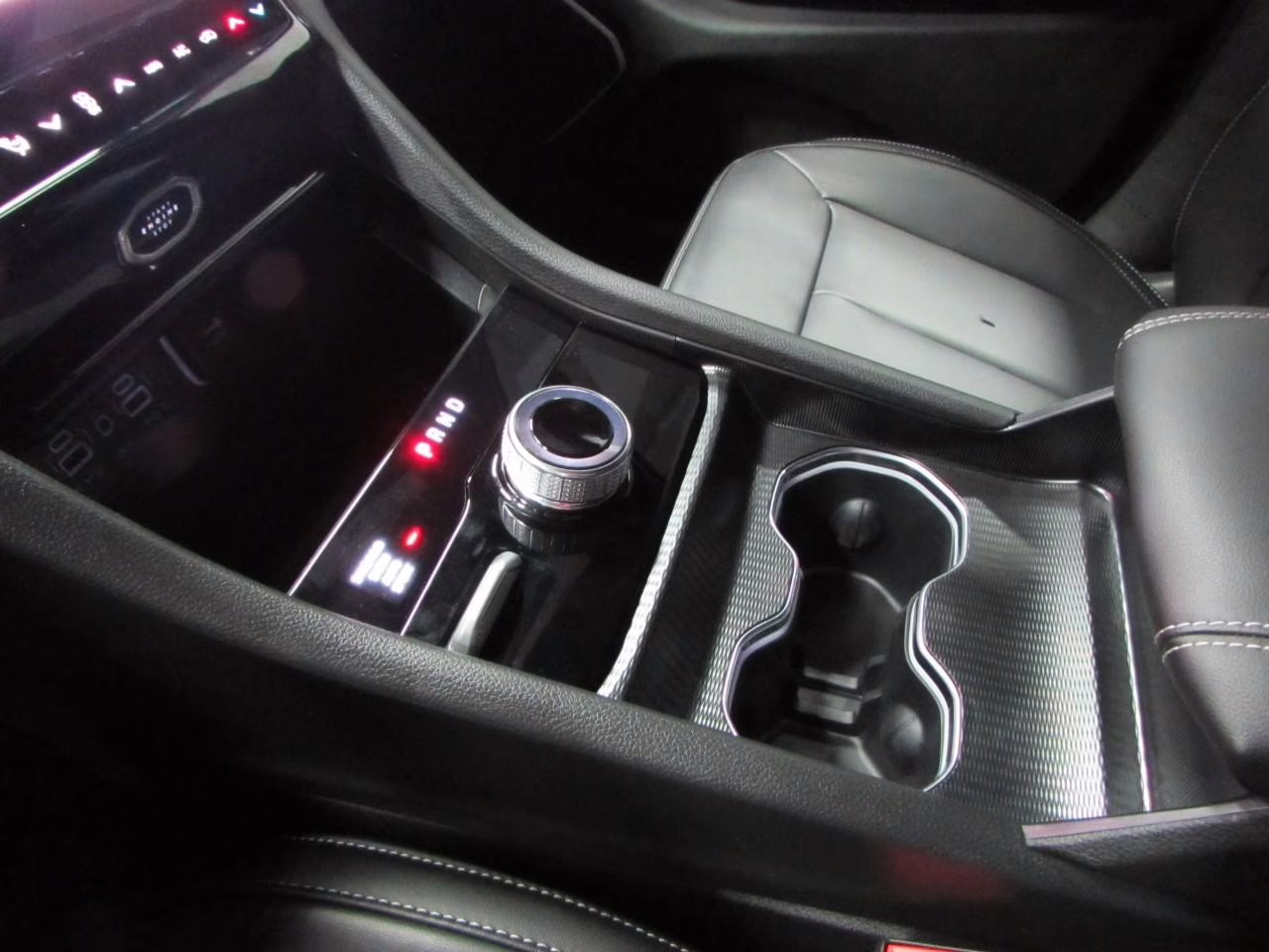 2026 Diamond Black Crystal Pearlcoat Jeep Grand Cherokee L Limited 4X4 SUV