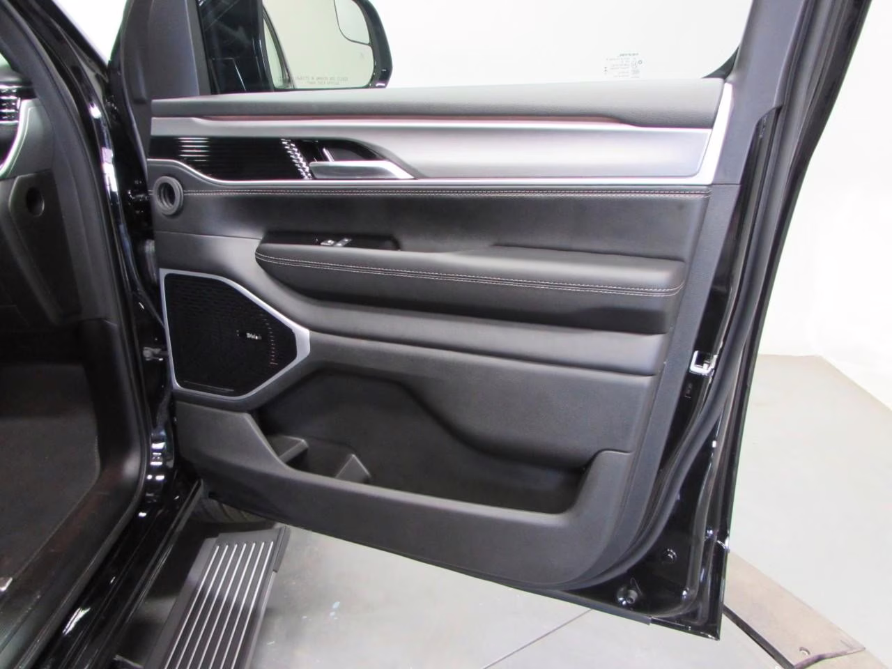 2026 High Gloss Black Jeep Grand Wagoneer L Limited Reserve 4X4 SUV