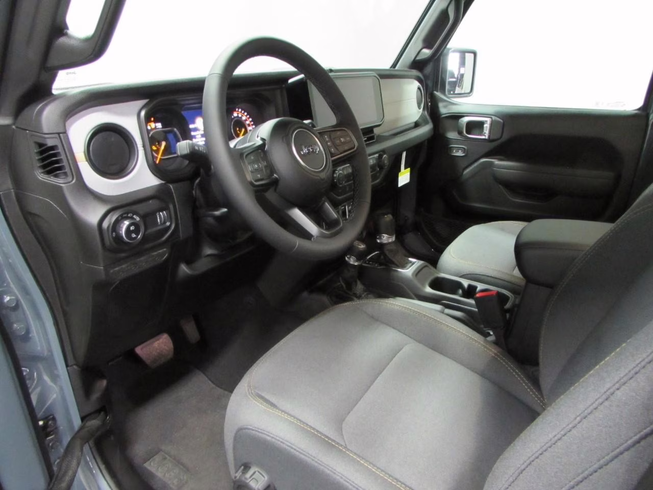 2026 Anvil Clearcoat Jeep Gladiator Sport S 4X4 Truck