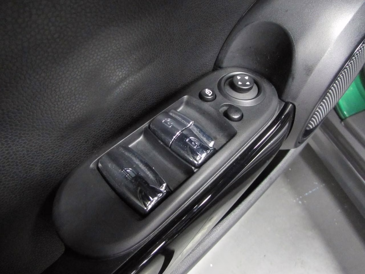 2022 British Racing Green IV Metallic MINI Cooper S Signature FWD Convertible