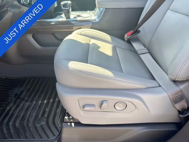 2026 Sterling Gray Metallic Chevrolet Silverado 1500 RST 4X4 Truck